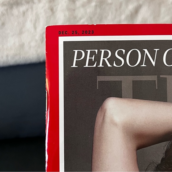 Taylor Swift Sexy Model Pose Swifties Time 2023 Person of the Year ~ NEW - Picture 5 of 5